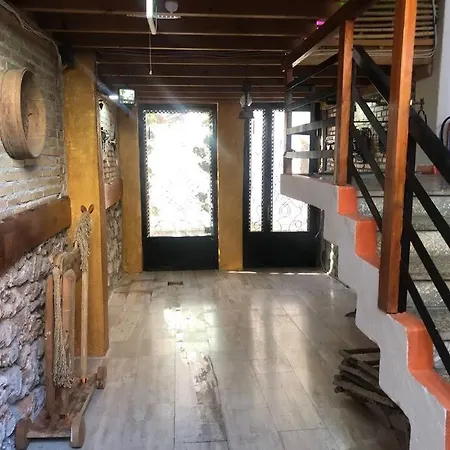 Tarihi Kaleici Muhtesem Dizayn Huzurlu Keyifli Teras Keyifli Oezel Ev